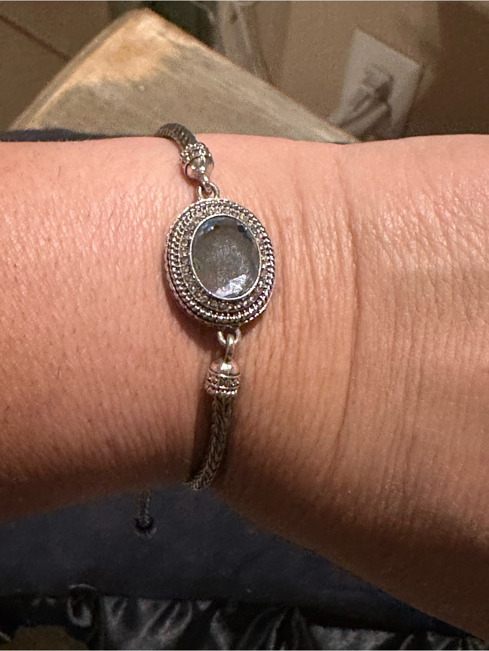 Sterling Silver Oval Stone Bracelet in Gray